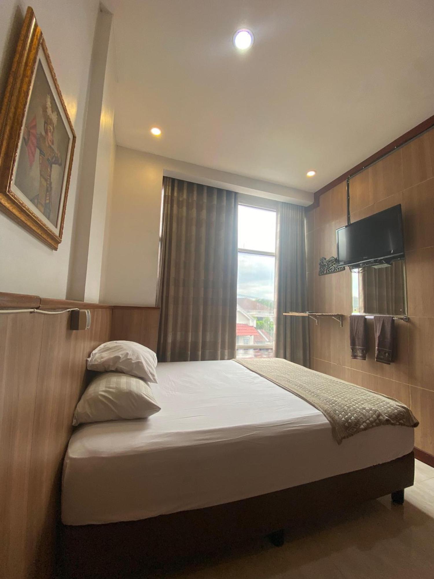 The Cabin Hotel Gandekan Yogyakarta Exteriör bild